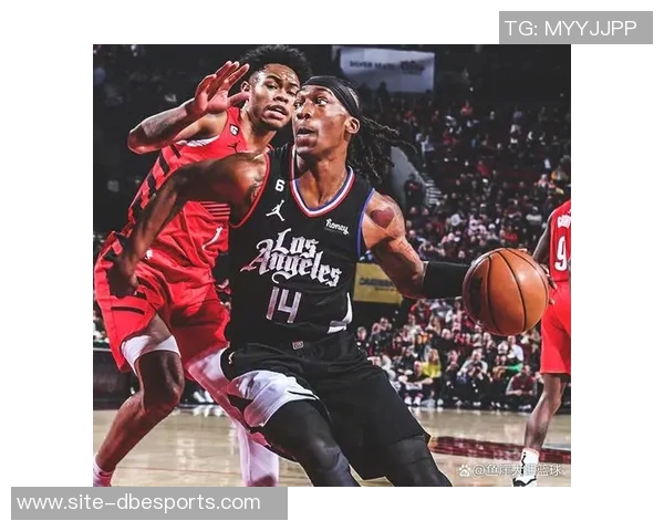 安芬尼西蒙斯末节狂砍16分助力逆转创赛季新高39分表现惊艳全场