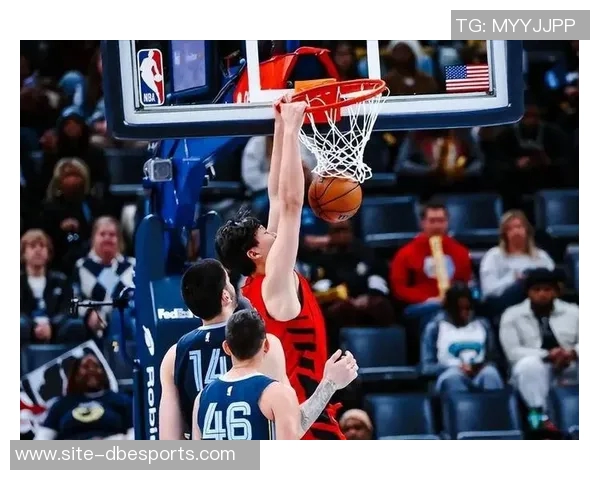 解说：比赛早已失去悬念斯普利特为何让主力拼尽全力30分钟